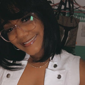 Meet your Posher, Thania mibel